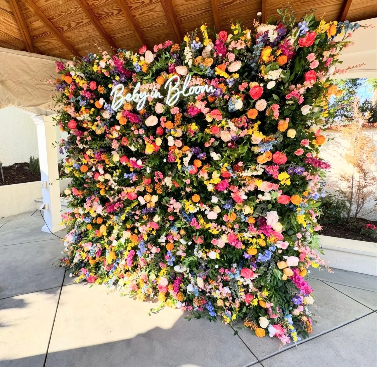 babies-breath-flower-wall — Orlando Flower Walls & Photo Booth Rentals